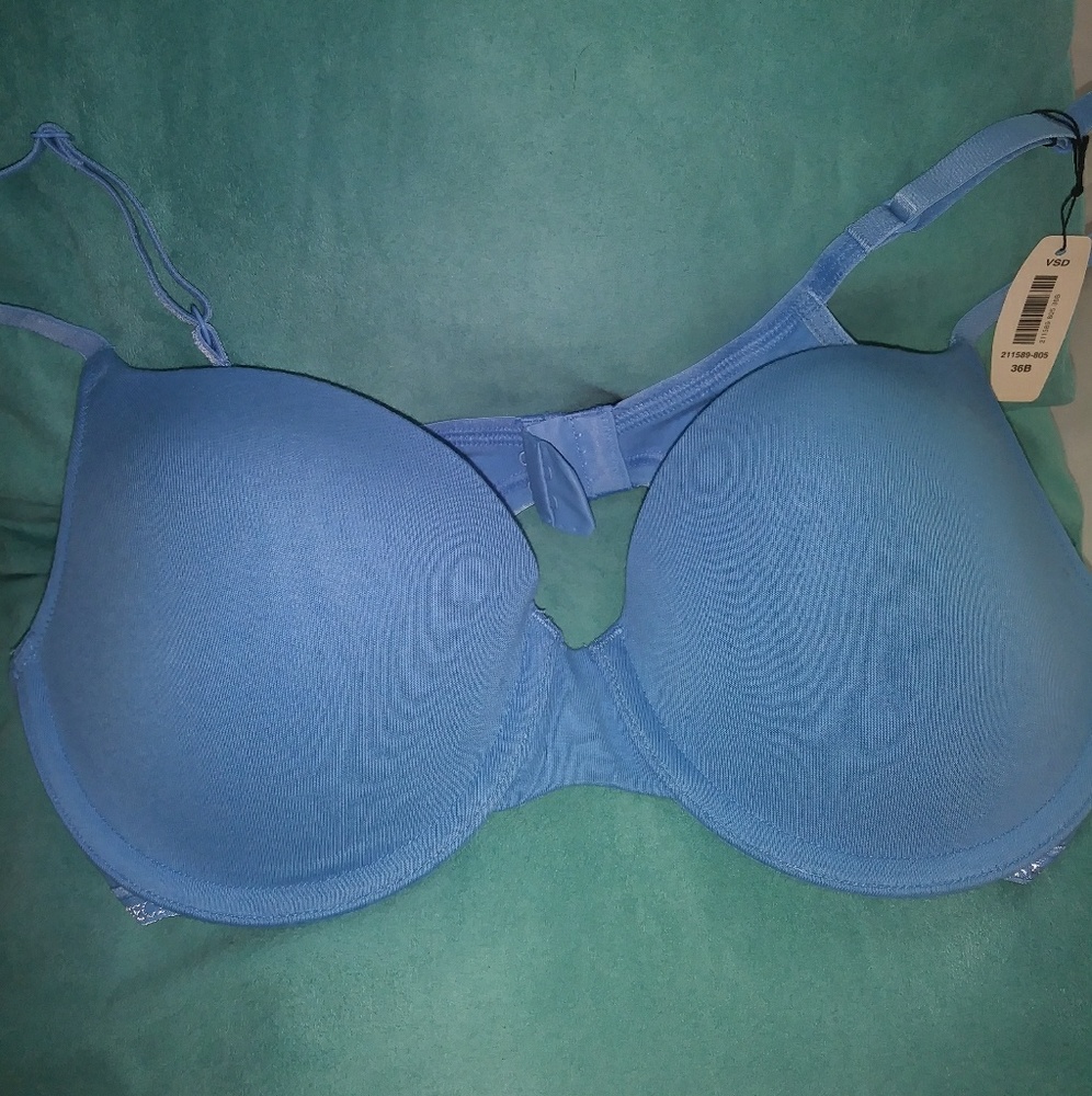 VS blue push up bra